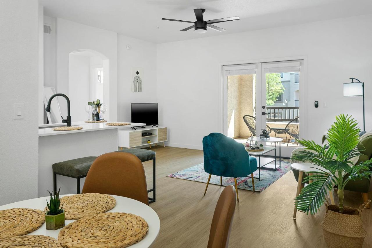 Cozysuites Glendale By The Stadium With Pool 03 المظهر الخارجي الصورة
