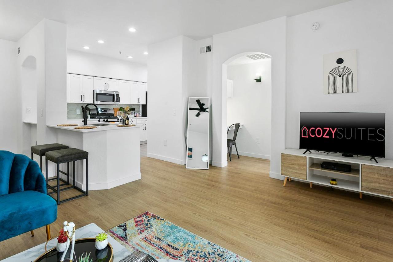 Cozysuites Glendale By The Stadium With Pool 03 المظهر الخارجي الصورة