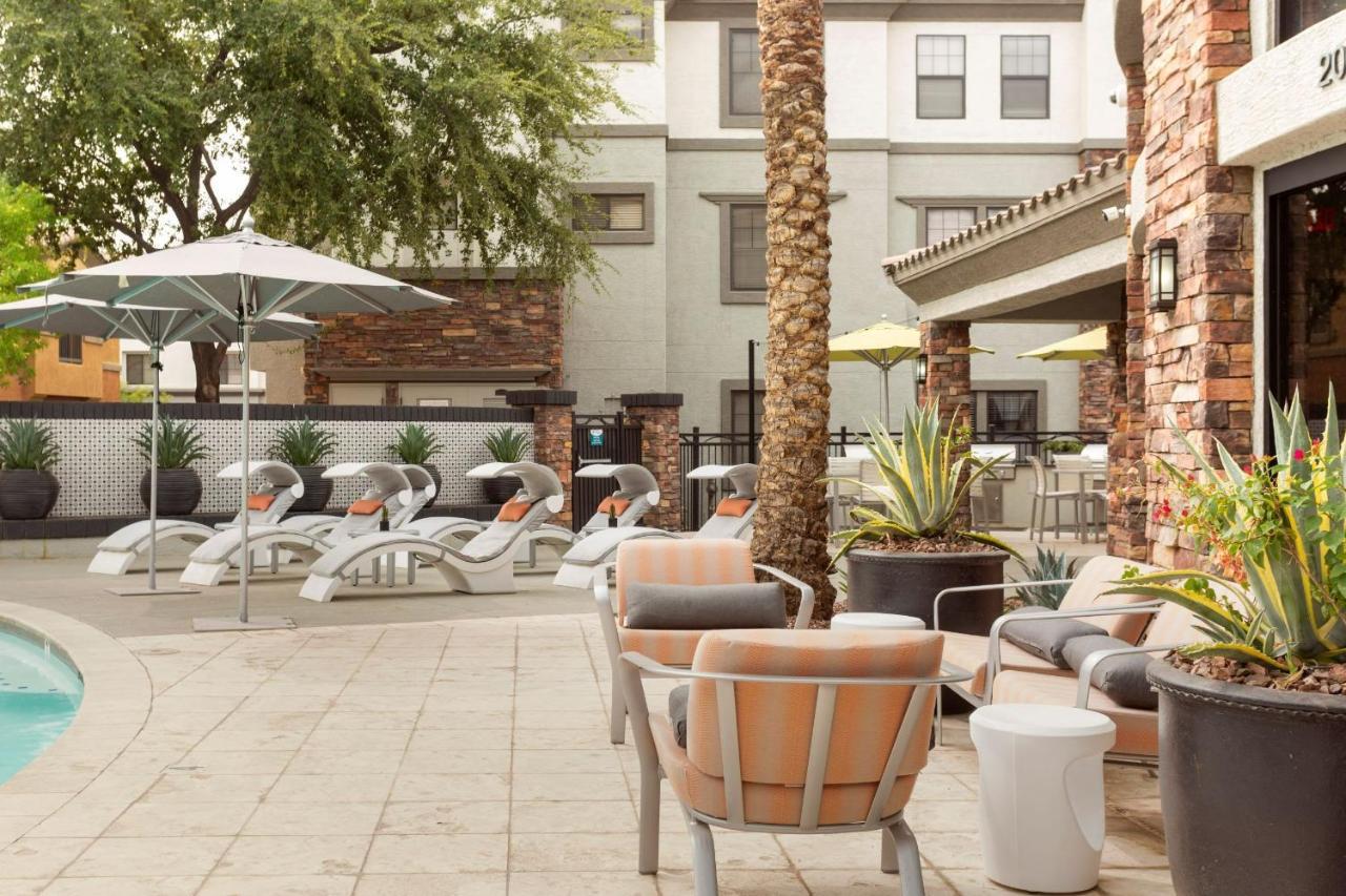 Cozysuites Glendale By The Stadium With Pool 03 المظهر الخارجي الصورة