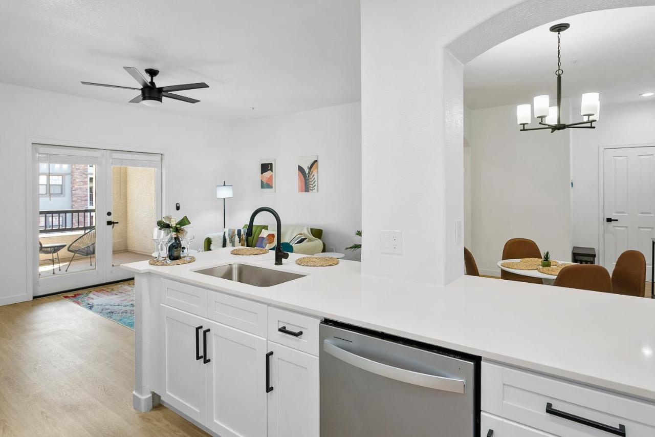 Cozysuites Glendale By The Stadium With Pool 03 المظهر الخارجي الصورة